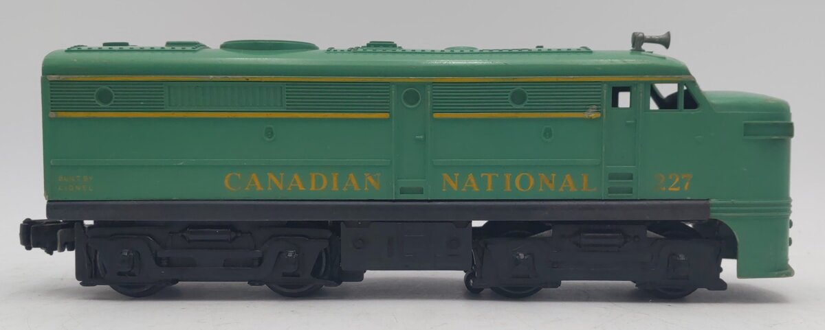 Lionel 227 Vintage O Canandian National Alco A Powered Diesel Locomotive - RARE! VG