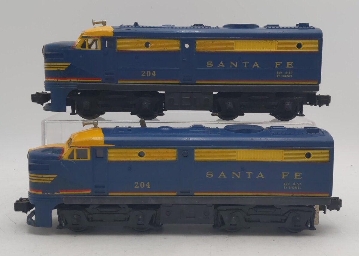 Lionel 204 Vintage O Santa Fe AA Diesel Locomotive Set VG