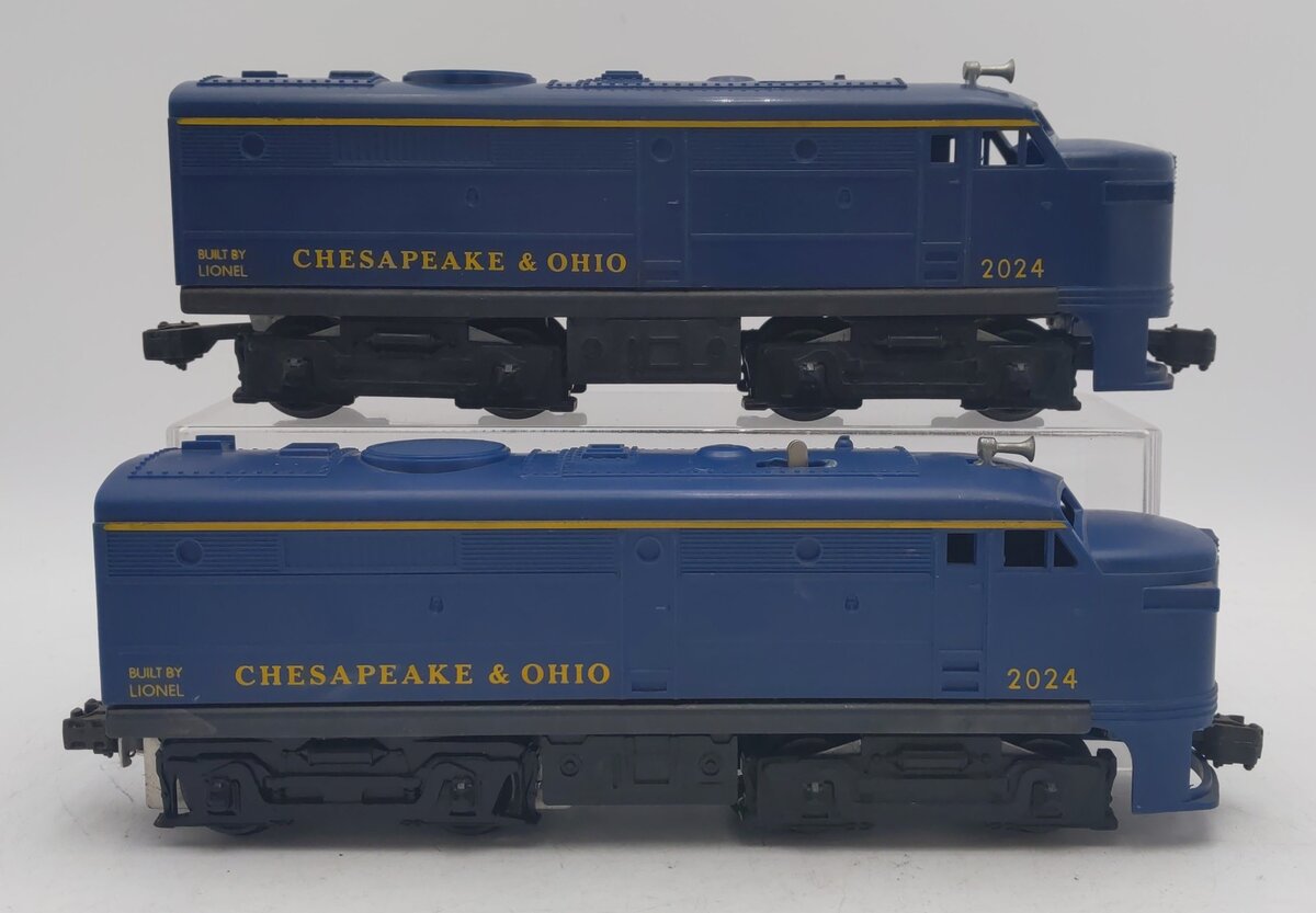 Lionel 2024 Vintage O Chesapeake & Ohio Alco AA Diesel Locomotive VG