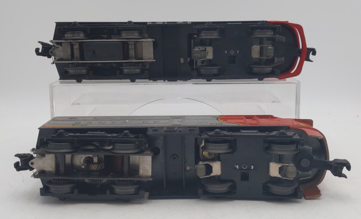 Lionel 218 Vintage O Santa Fe Alco AA Diesel Locomotive Set VG