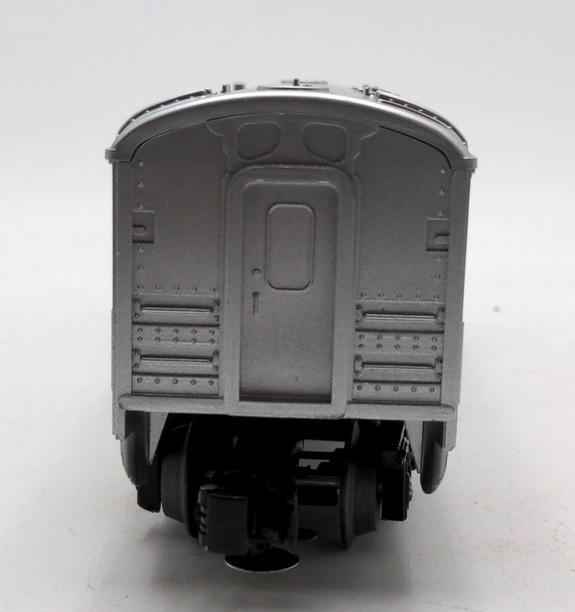 Lionel 6-6411 O Gauge Amtrak Illuminated Passenger Car #6411 LN/Box