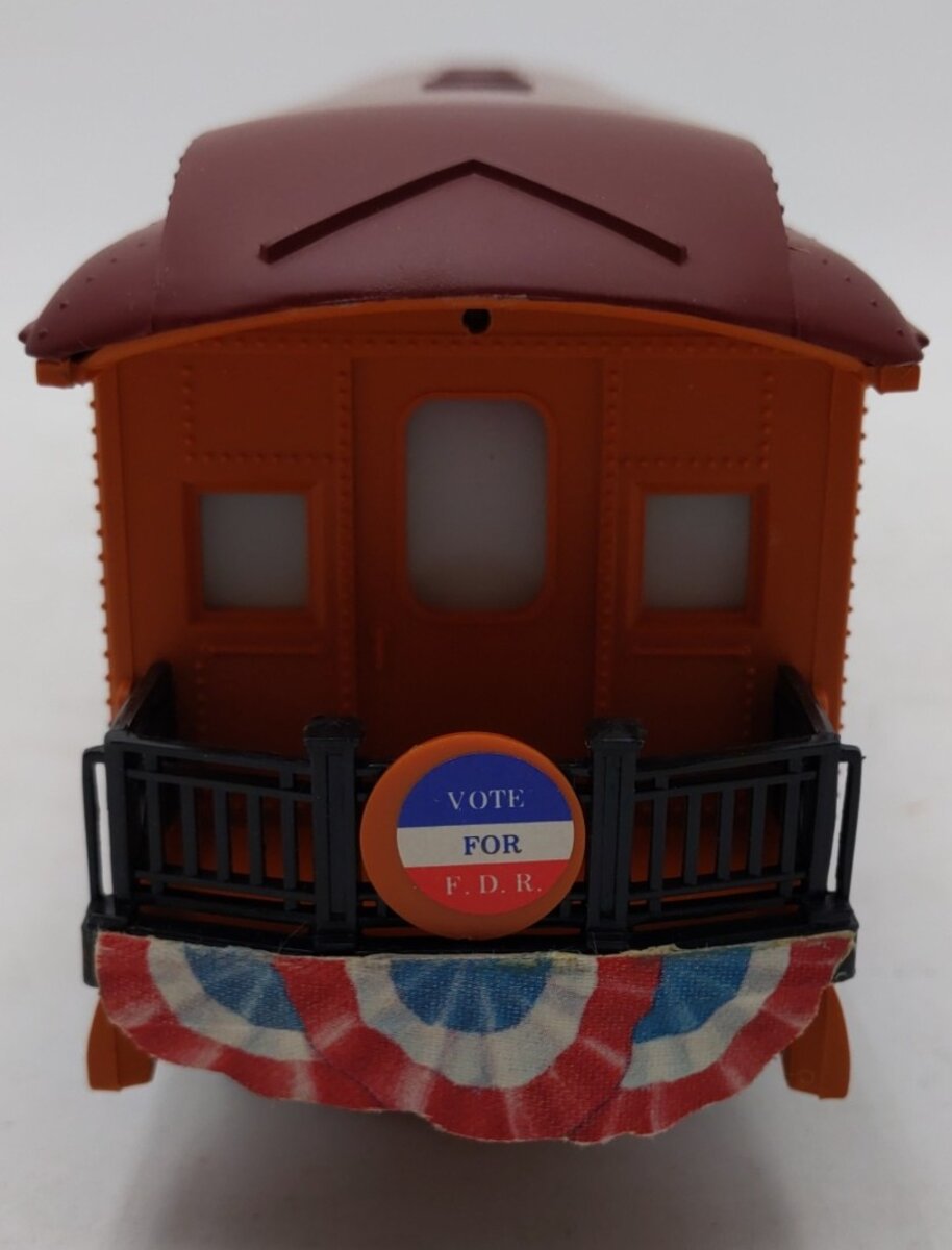 Lionel 6-9527 O Gauge Milwaukee Road FDR Campaign Observation Car LN/Box