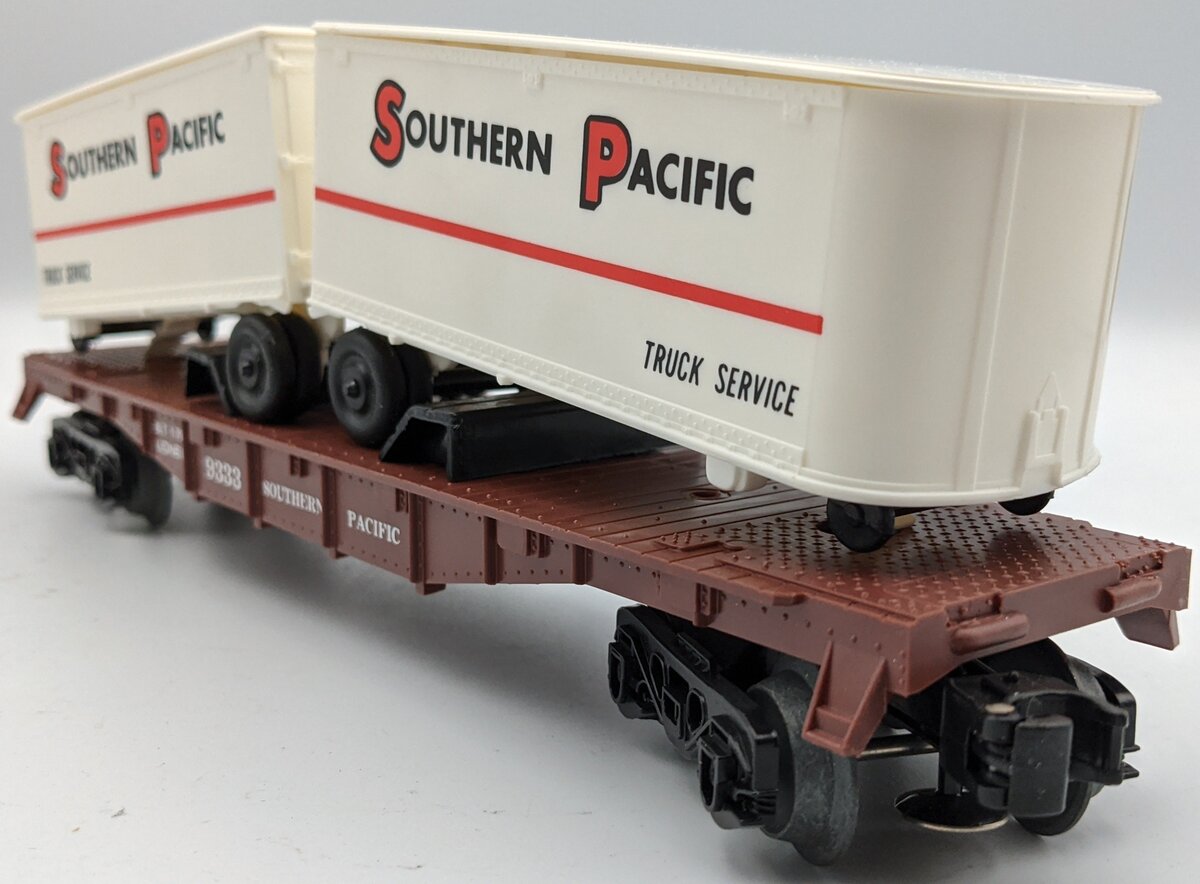 Lionel 6-9333 O Gauge Southern Pacific Flatcar with 2 Trailers #9333 NIB
