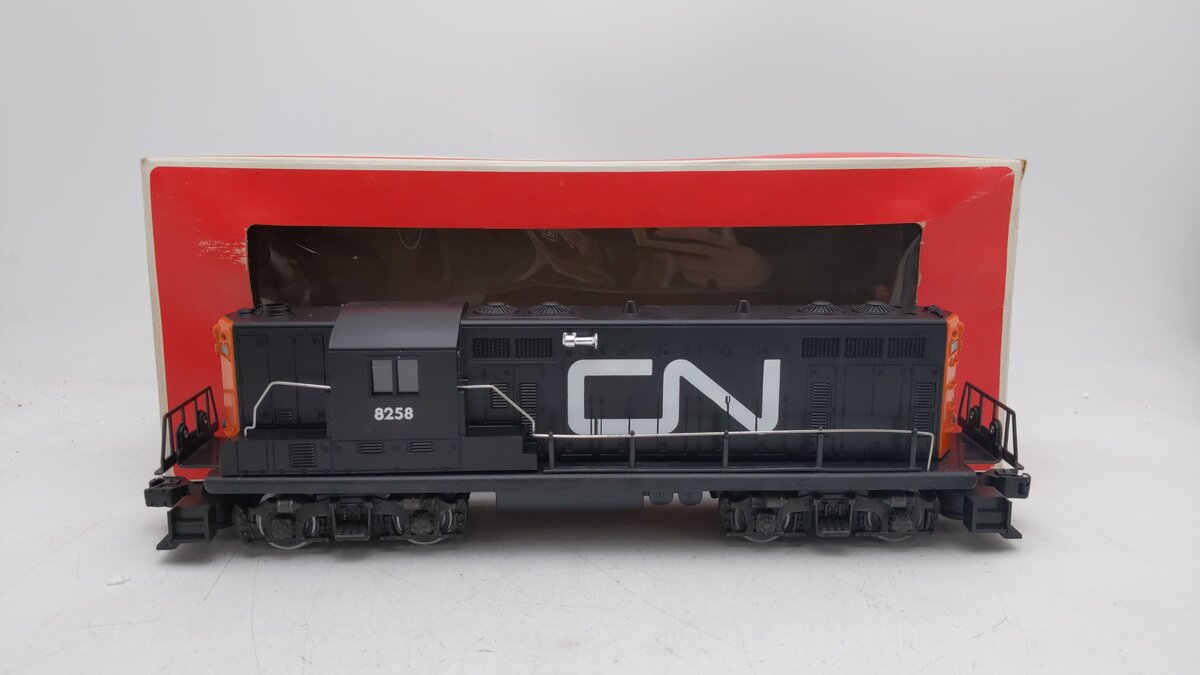 Lionel 6-8258 O Gauge Canadian National GP7 Non-Powered Diesel Locomotive #8258 EX/Box