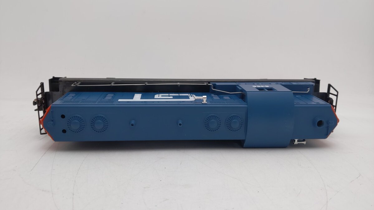 Lionel 6-8356 Grand Trunk GP7 Non-Powered Diesel Locomotive #8356 EX/Box