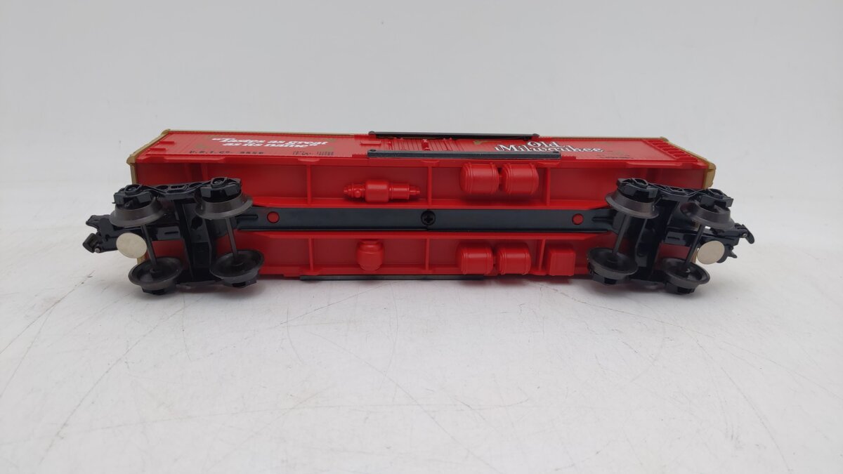Lionel 6-9856 O Gauge Old Milwaukee Beer Billboard Reefer Car EX/Box