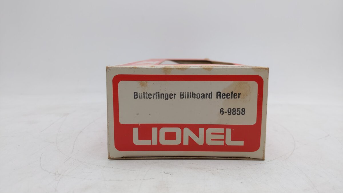 Lionel 6-9858 O Gauge Butterfinger Billboard Reefer Car EX/Box