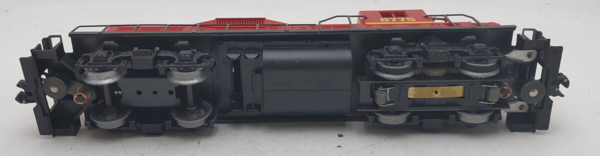 Lionel 6-8775 O Gauge Lehigh Valley GP-9 Powered Diesel Locomotive #8775 EX/Box