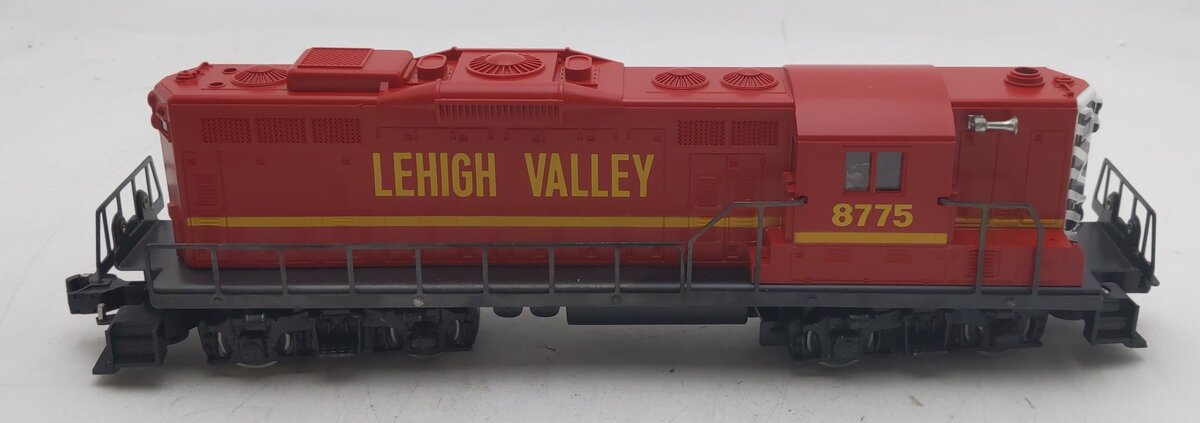 Lionel 6-8775 O Gauge Lehigh Valley GP-9 Powered Diesel Locomotive #8775 EX/Box