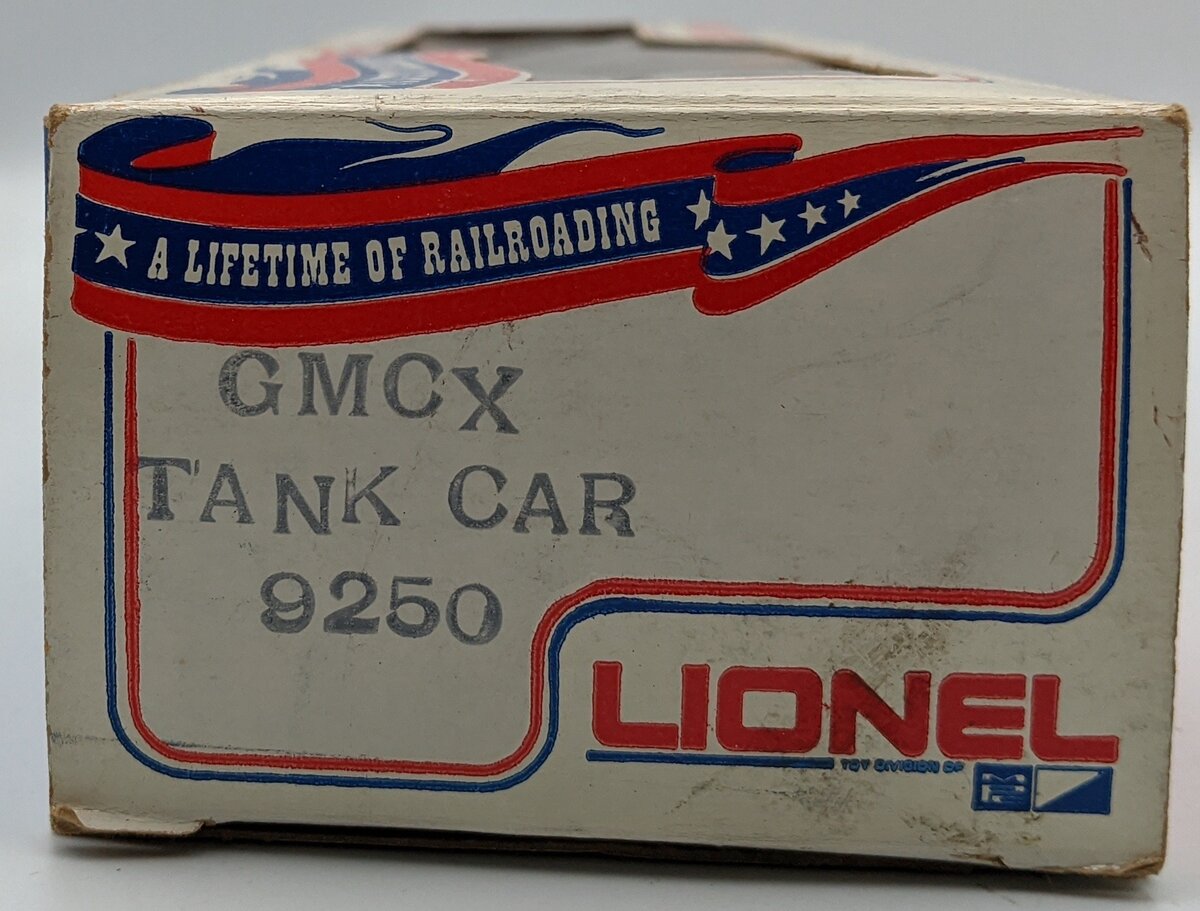 Lionel 6-9250 Waterpoxy Triple Dome Tank Car NIB