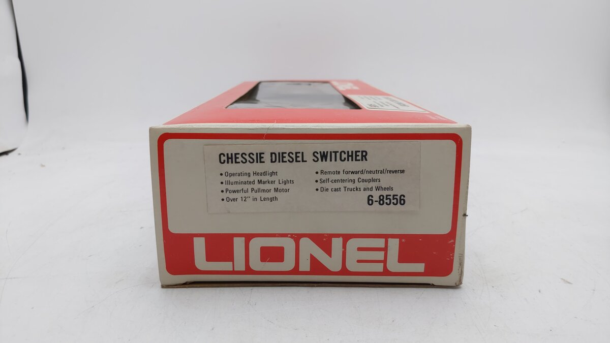 Lionel 6-8556 O Gauge Chessie NW-2 Diesel Switcher Locomotive #8556 EX/Box