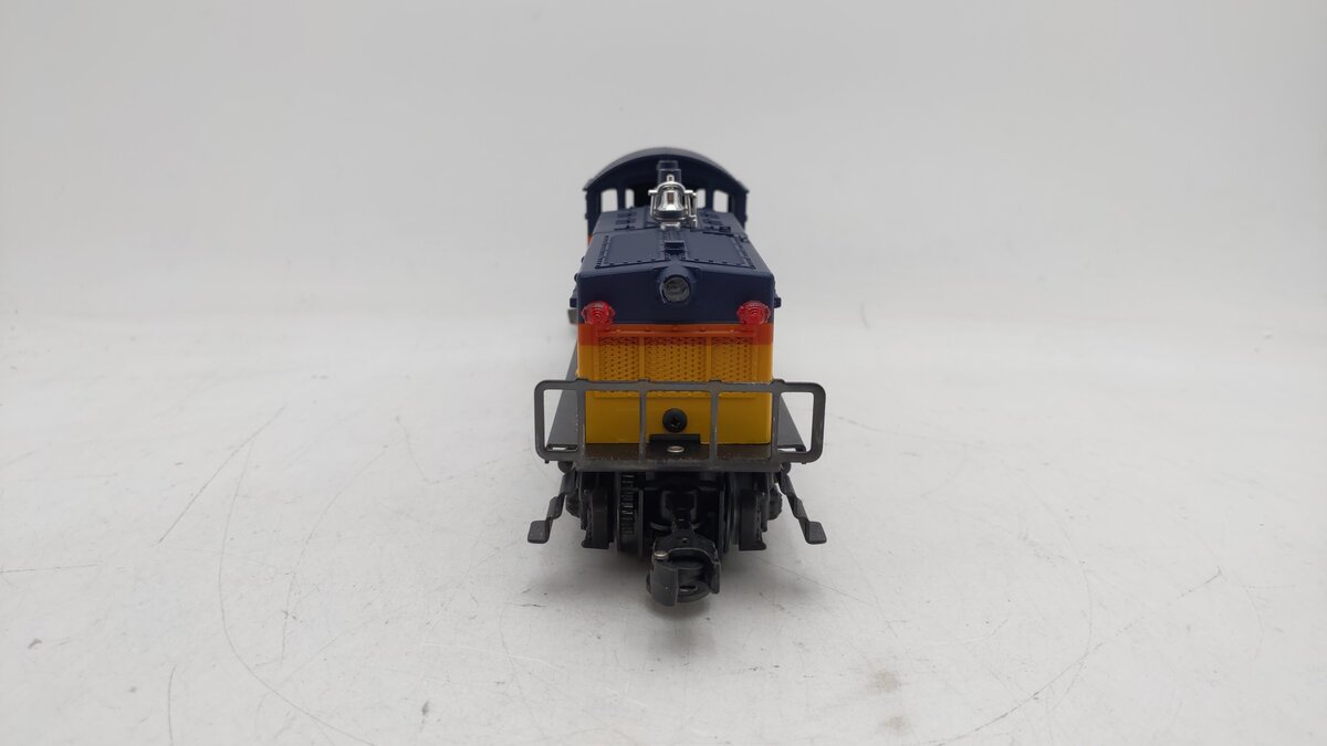 Lionel 6-8556 O Gauge Chessie NW-2 Diesel Switcher Locomotive #8556 EX/Box