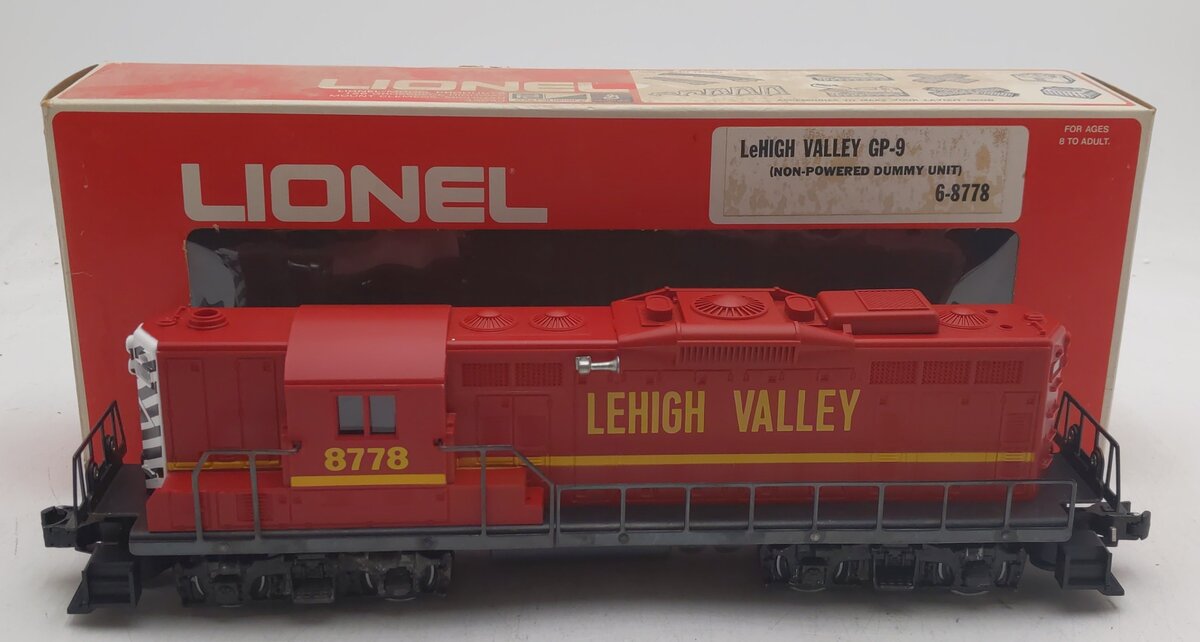 Lionel 6-8778 O Gauge Lehigh Valley GP-9 Non-Pwd. Diesel Locomotive #8778 EX/Box