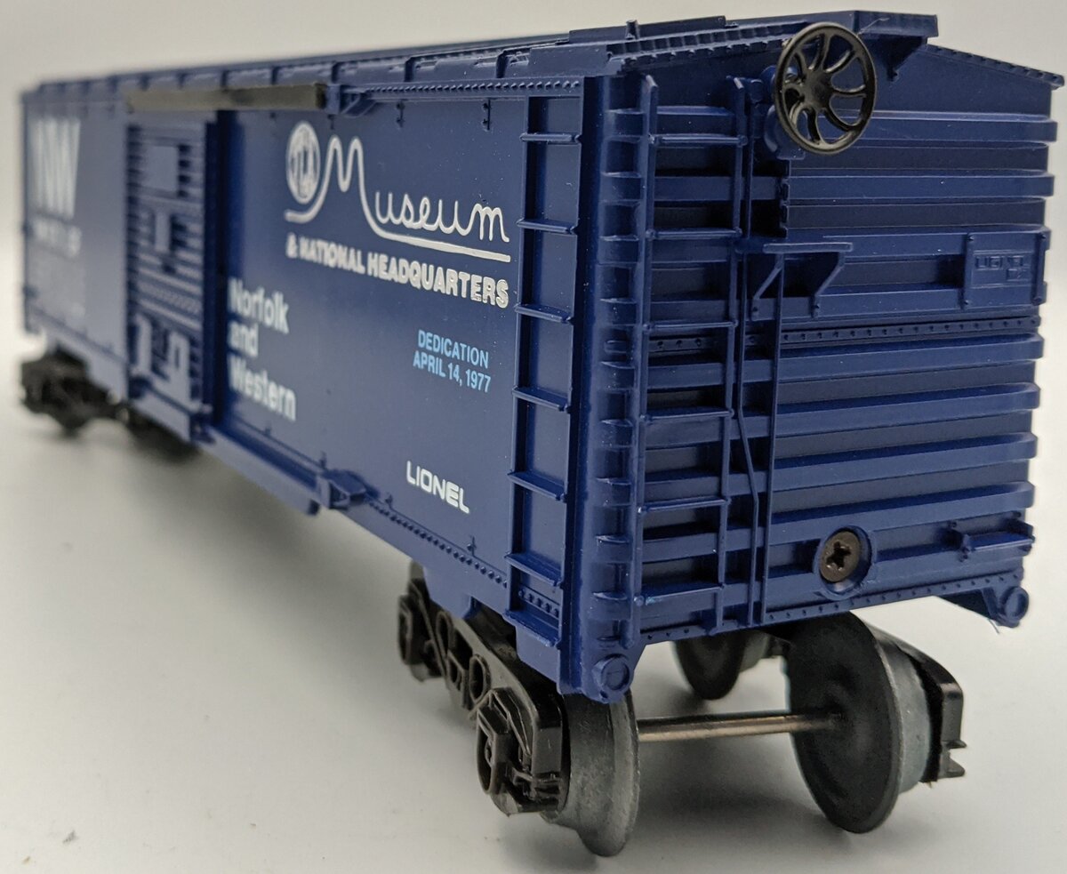 Lionel 6-9771 O Norfolk and Western Boxcar (TCA Version 1977) NIB