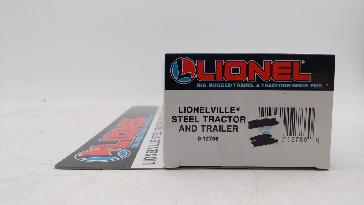 Lionel 6-12786 O Gauge 1:48 Red Lionelville Steel Tractor Trailer EX/Box