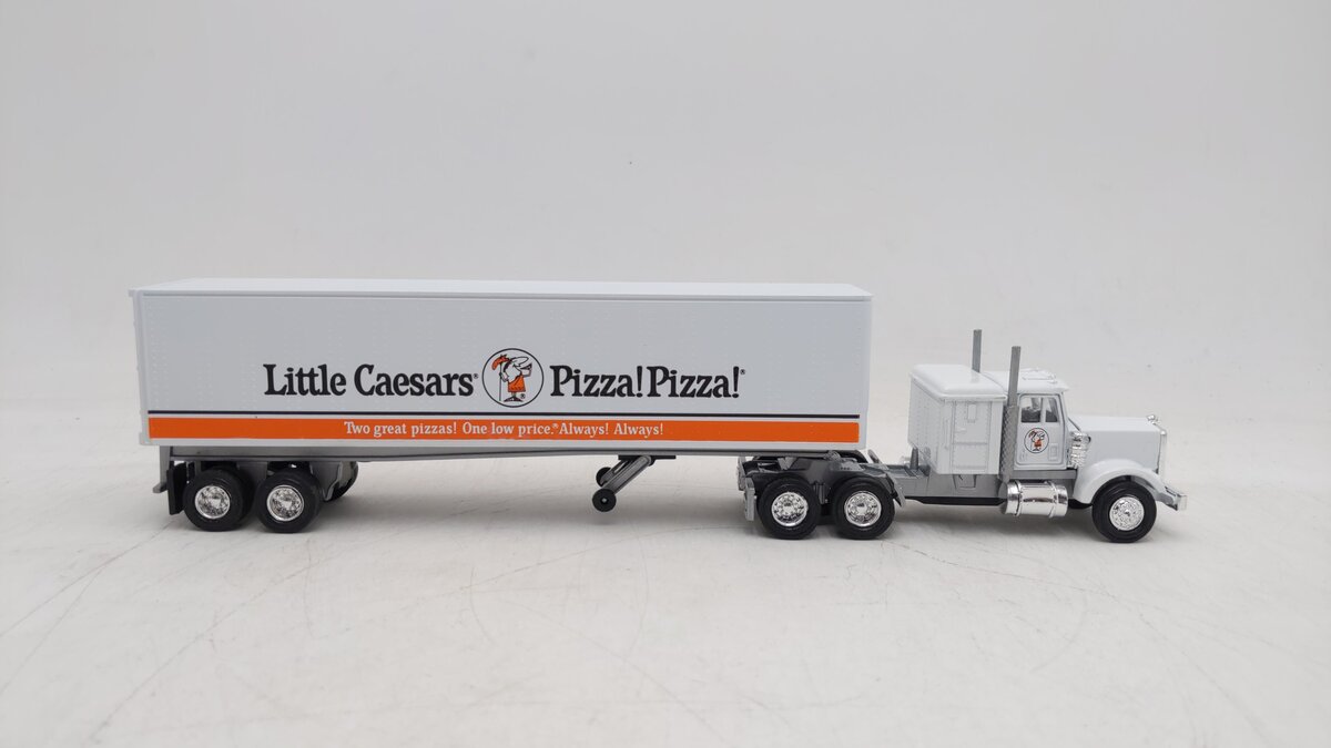 Lionel 6-12807 O Little Caesars Tractor & Trailer Truck EX/Box