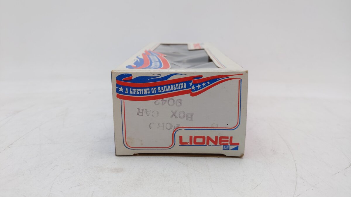 Lionel 6-9042 O Gauge Ford Motorcraft Short Boxcar EX/Box