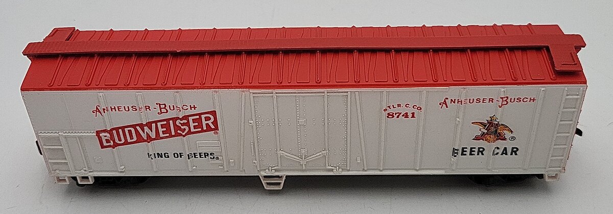 Lionel 5-8741 HO Scale Budweiser Boxcar #8741 EX/Box