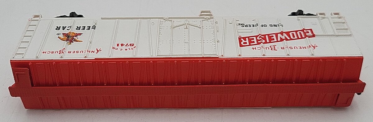 Lionel 5-8741 HO Scale Budweiser Boxcar #8741 EX/Box