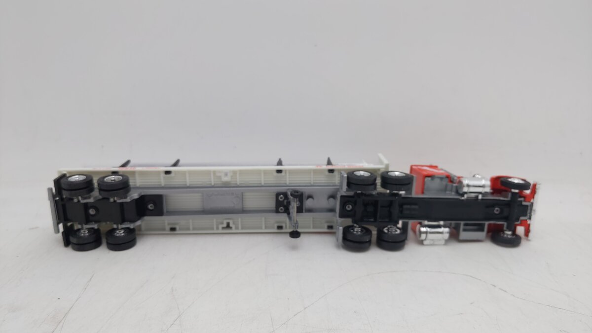 Lionel 6-12819 O Gauge Inland Steel Flatbed Tractor Trailer W/Stakes #12819 EX/Box