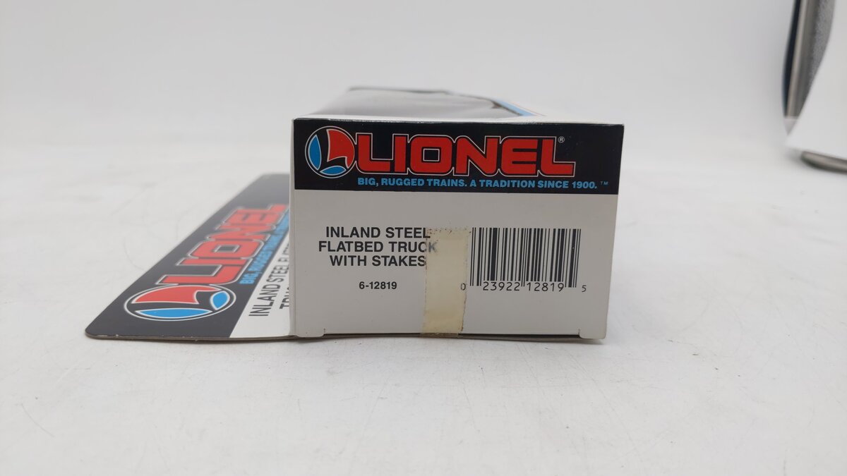 Lionel 6-12819 O Gauge Inland Steel Flatbed Tractor Trailer W/Stakes #12819 EX/Box