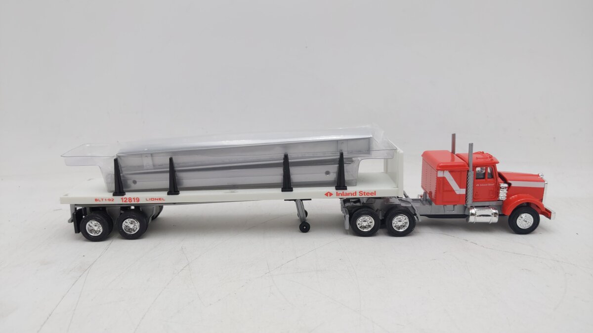 Lionel 6-12819 O Gauge Inland Steel Flatbed Tractor Trailer W/Stakes #12819 EX/Box