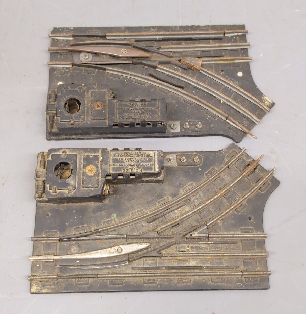 Lionel 1122 Vintage O-27 Remote Control Switches (Pair of 2)/Box