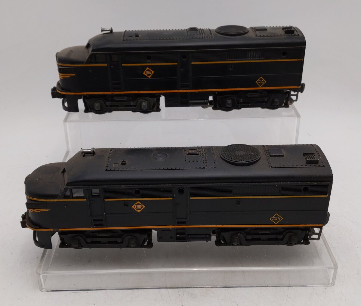 Lionel 2032 Vintage O Erie Alco AA Diesel Locomotive Set EX
