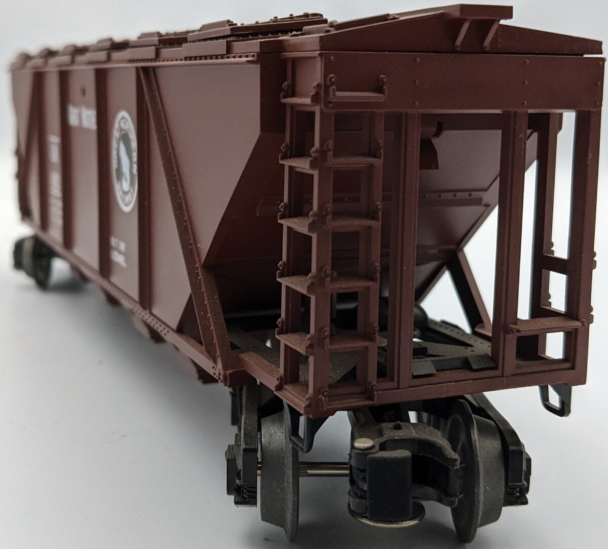 Lionel 6-6102 O Gauge Great Northern 4-Bay Covered Hopper NIB