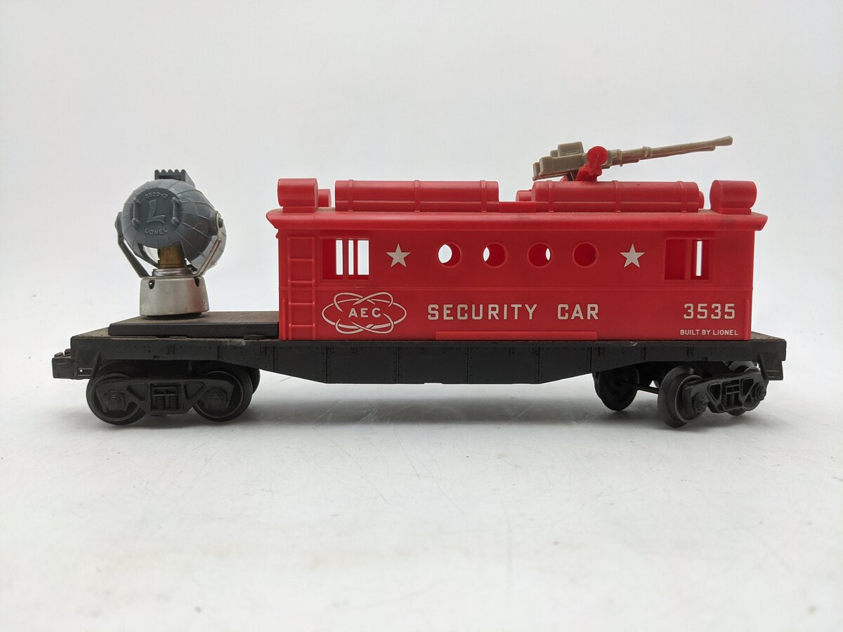 Lionel 3535 Vintage O AEC Security Car with Operating Searchlight VG