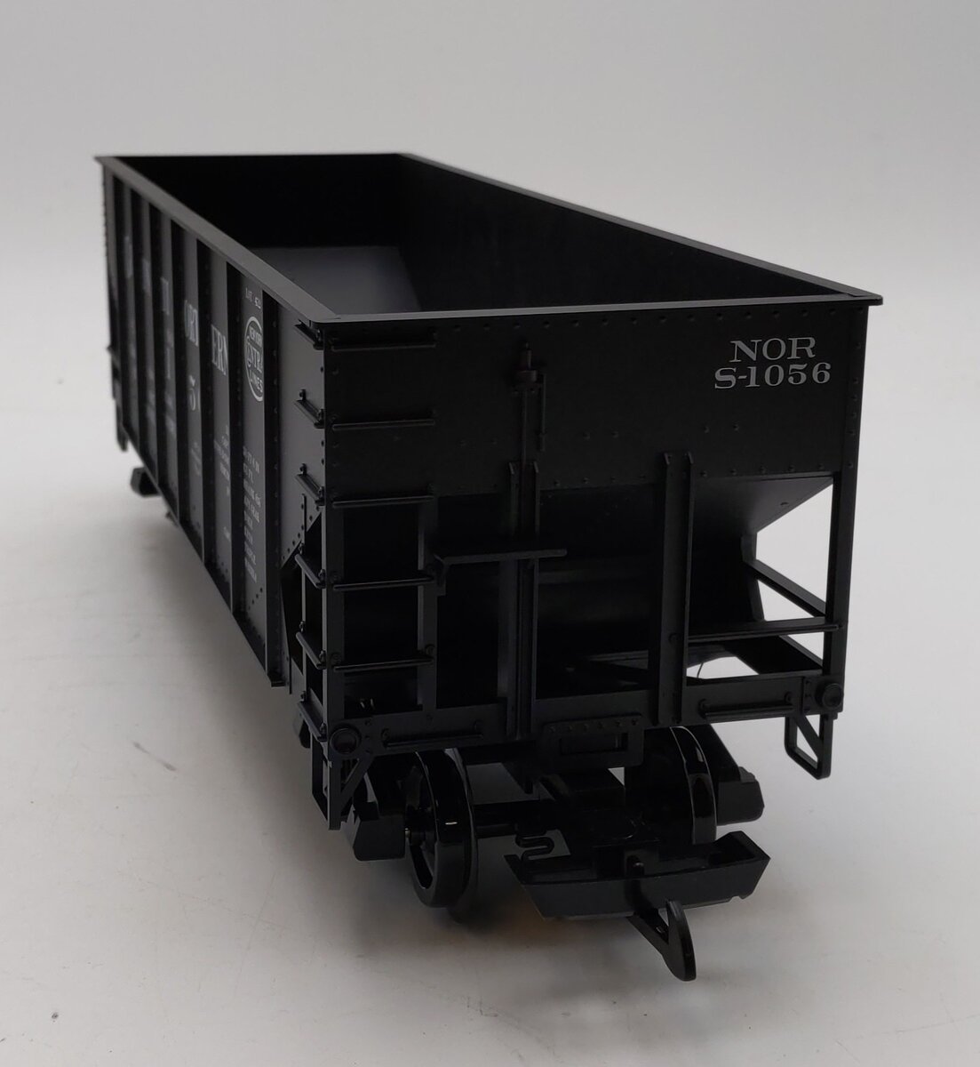 Piko 30022 G Scale Cincinnati Northern Rib Side Hopper #1056 NIB