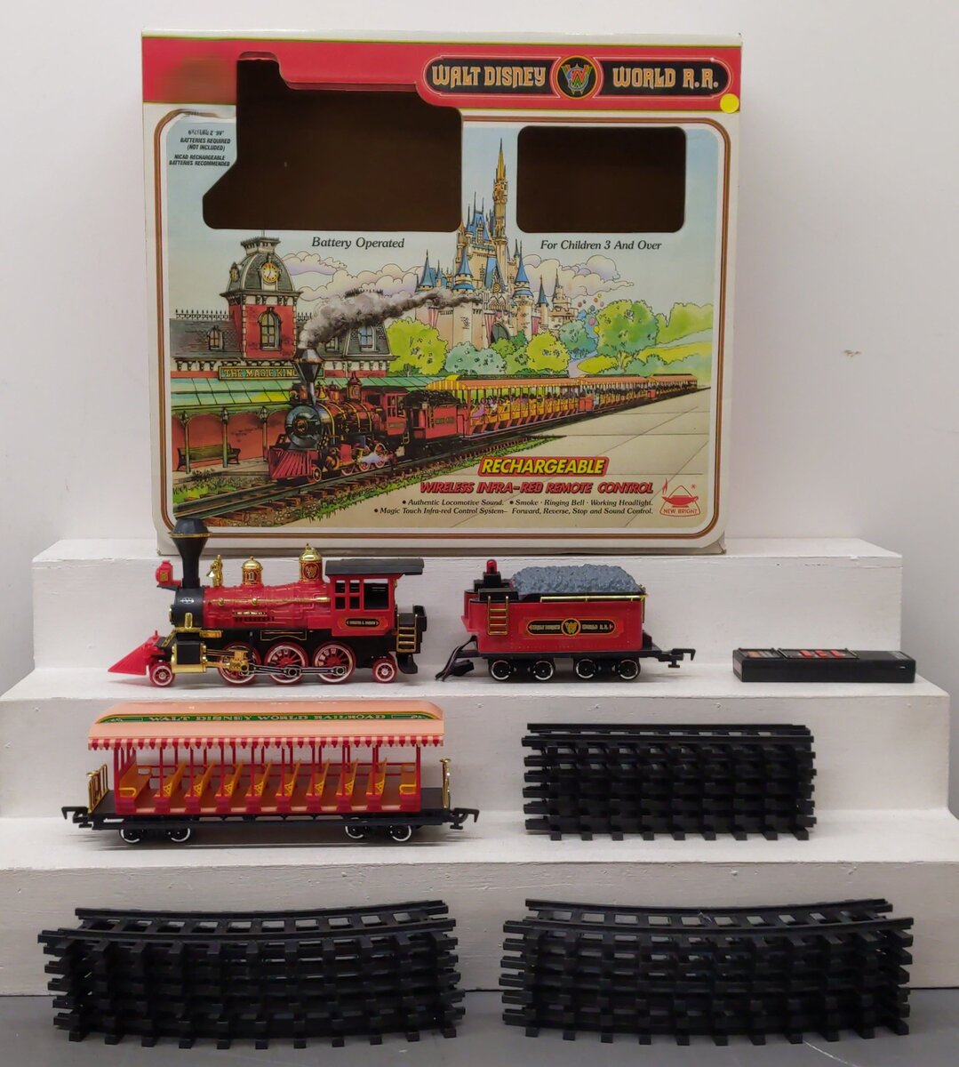 New Bright 95005 Disney World R.R. Train Set VG/Box