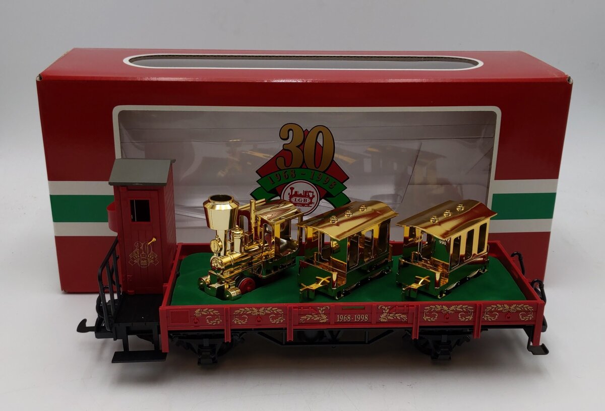 LGB 41124 G Scale 30th Anniversary Flatcar with Gold Train Set NIB