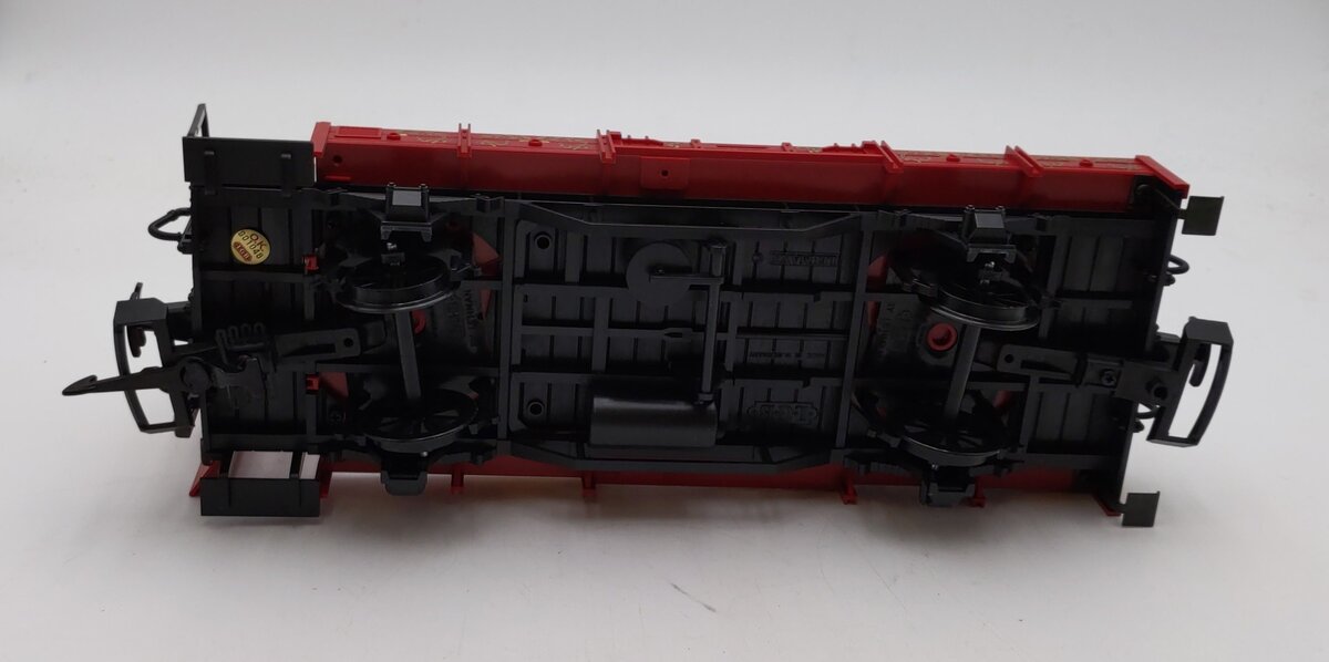 LGB 41124 G Scale 30th Anniversary Flatcar with Gold Train Set NIB