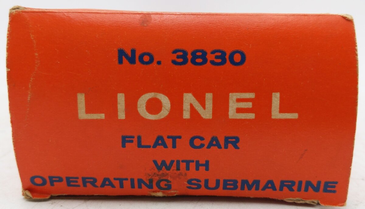 Lionel 3830 Vintage O Flatcar with Operating U.S. Navy Submarine VG/Box