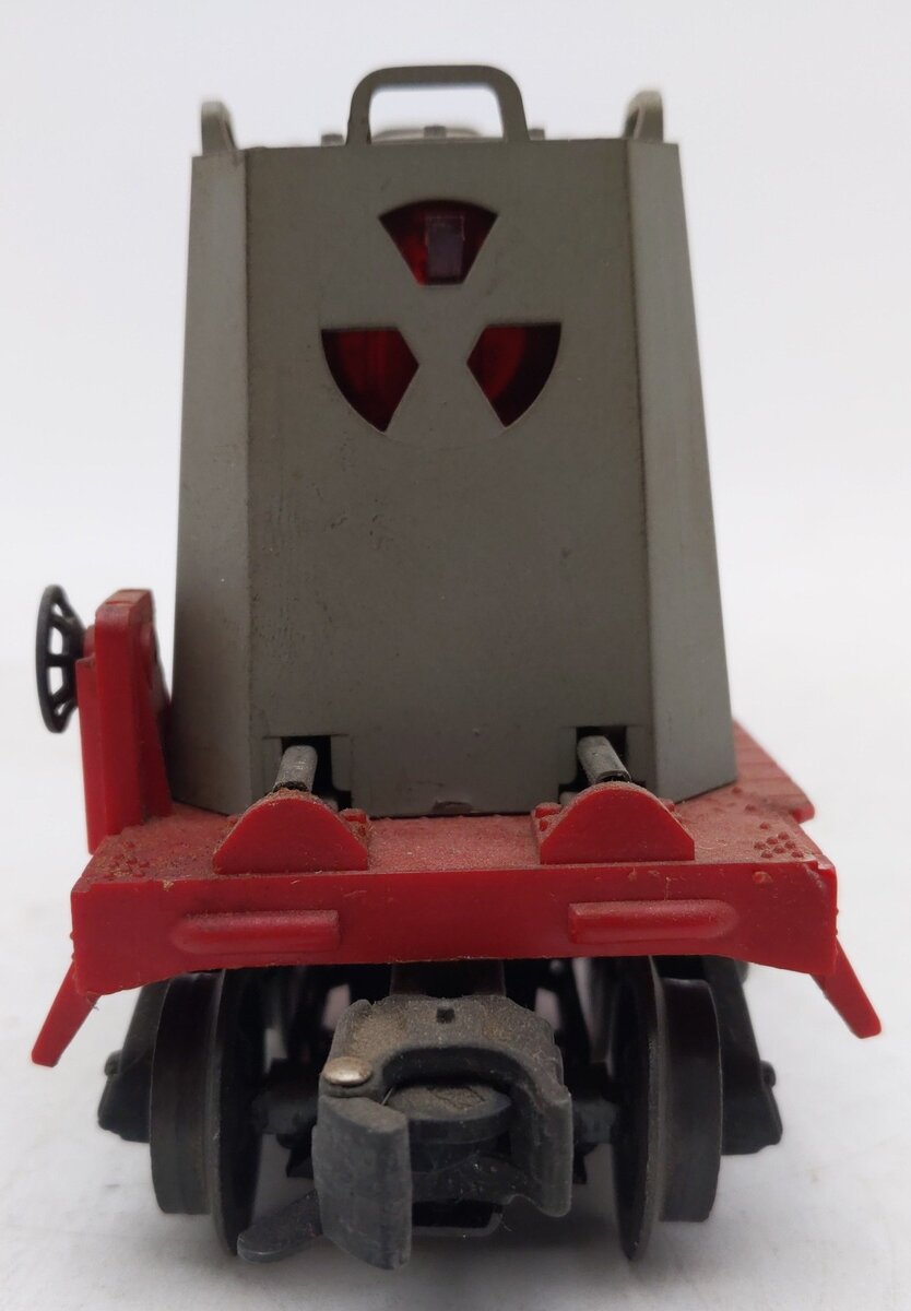 Lionel 6805 Vintage O Radioactive Atomic Disposal Flatcar VG