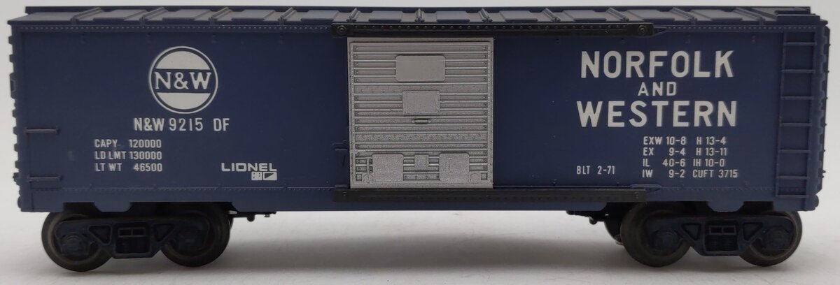 Lionel 6-9215 O Gauge Norfolk & Western Boxcar VG