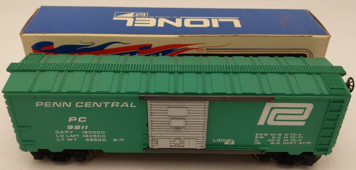 Lionel 6-9211 O Gauge Penn Central Boxcar VG/Box