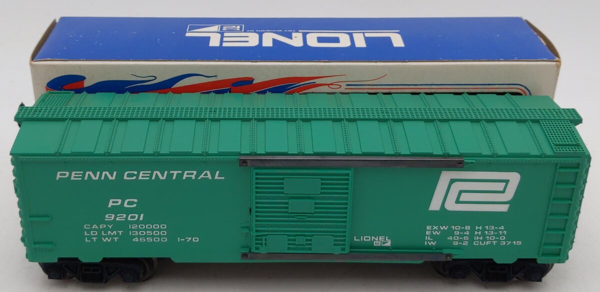 Lionel 6-9201 O Gauge Penn Central Boxcar VG/Box