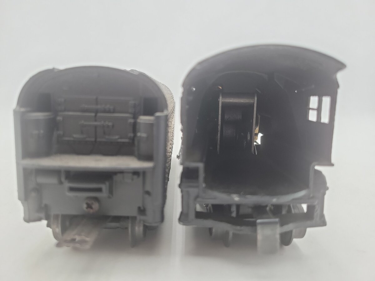 Lionel 2035 Vintage O Lionel Lines 2-6-4 Die-Cast Postwar Steam Loco w/Tender VG