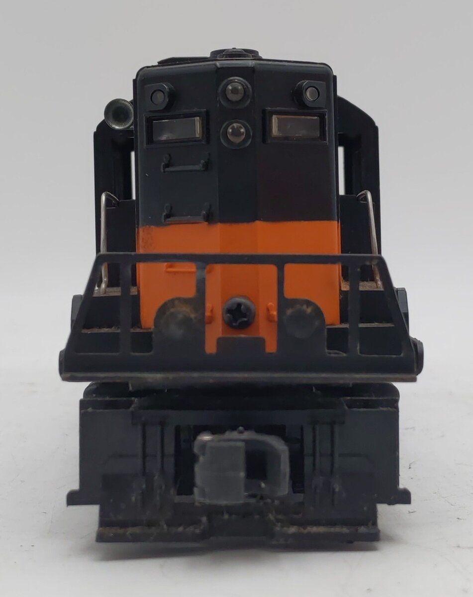 Lionel 2338 Vintage O Milwaukee Road Powered GP-7 Diesel Locomotive VG/Box