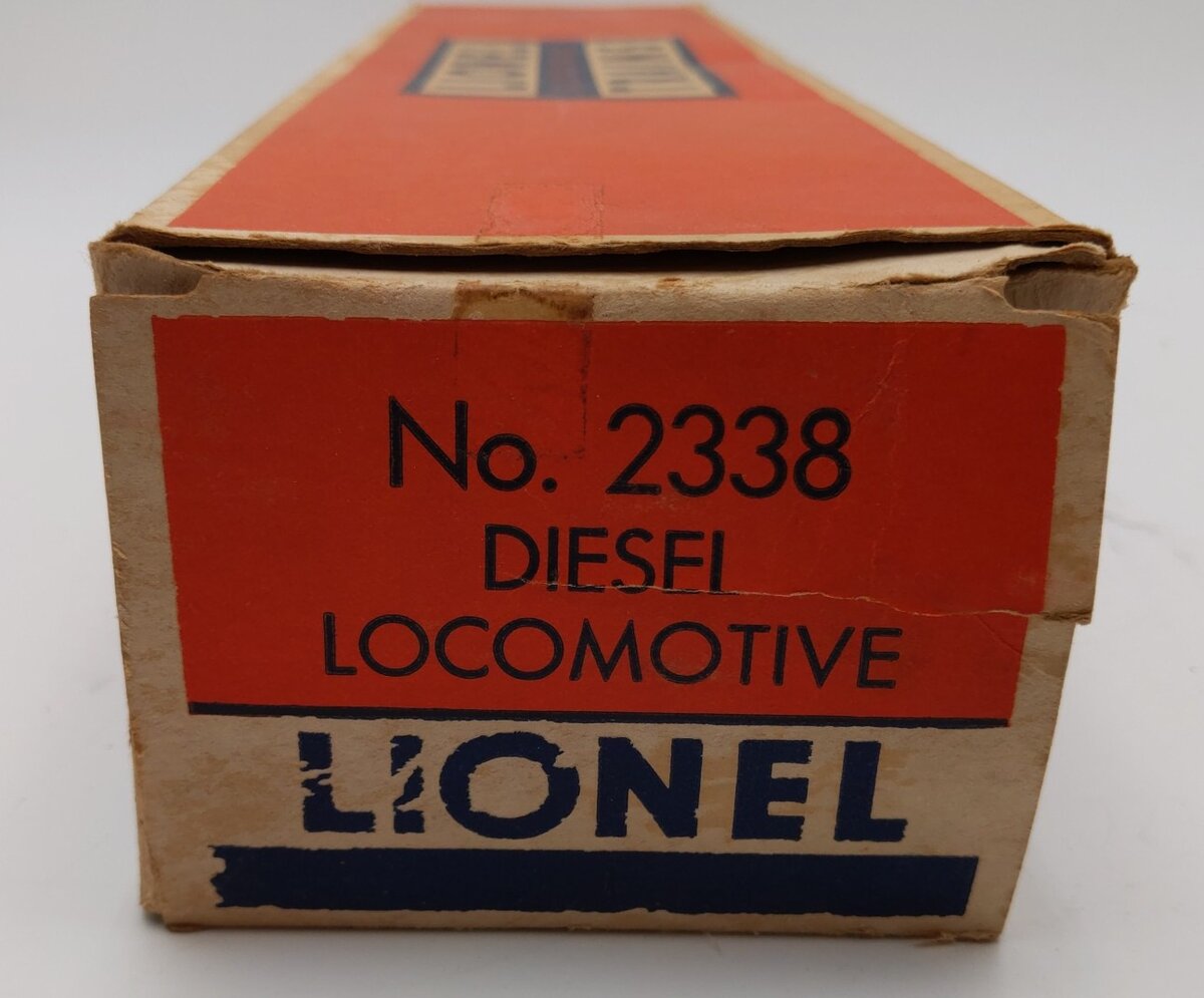 Lionel 2338 Vintage O Milwaukee Road Powered GP-7 Diesel Locomotive VG/Box
