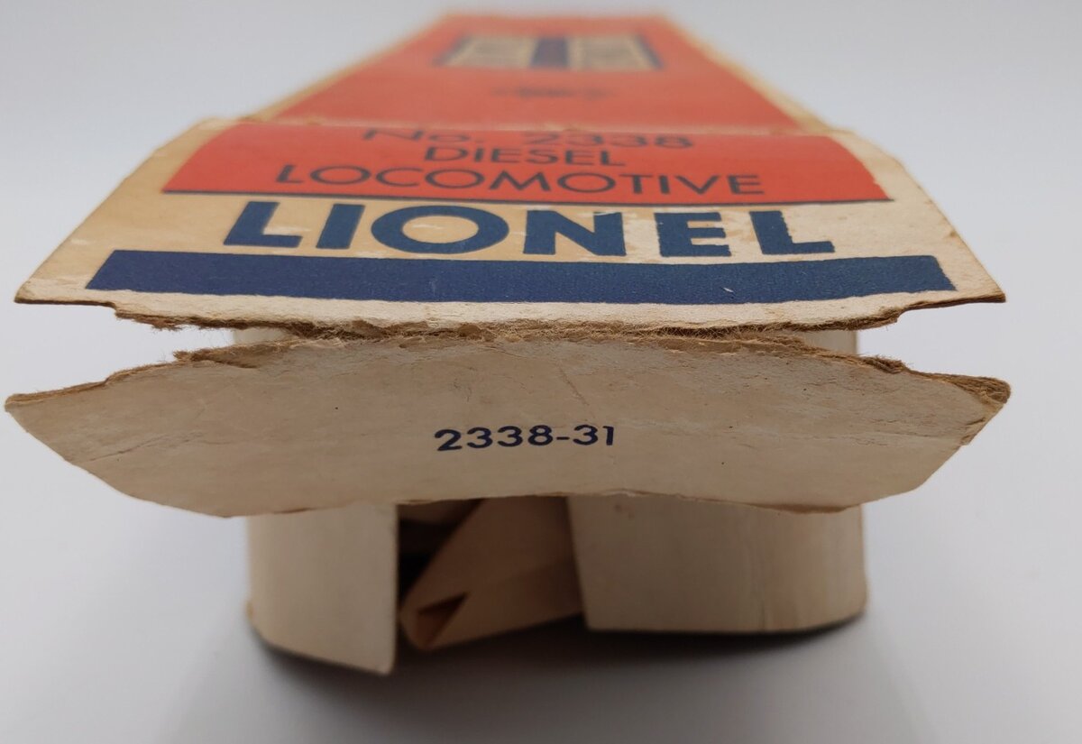 Lionel 2338 Vintage O Milwaukee Road Powered GP-7 Diesel Locomotive VG/Box
