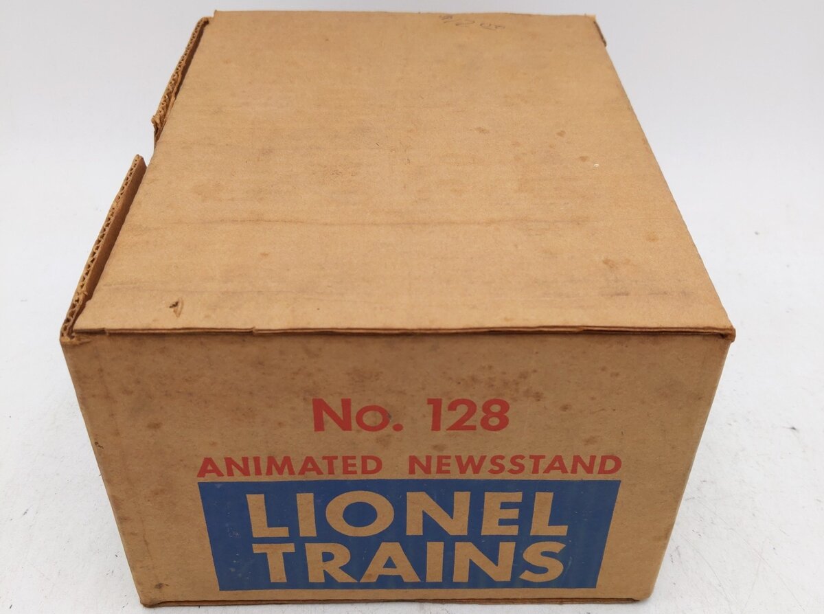 Lionel 128 Vintage O Animated Newsstand VG/Box