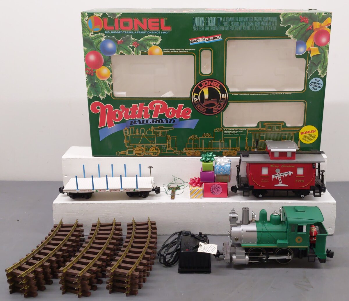 Lionel 8-81004 G Scale North Pole Railroad Steam Train Set VG/Box