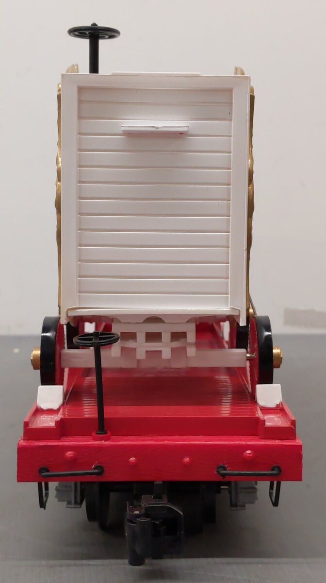 Bachmann 98372 G Scale Circus Flatcar with 2 Animal Cages NIB