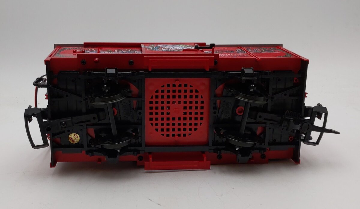 LGB 43352 G Scale Merry Christmas Sound Boxcar NIB