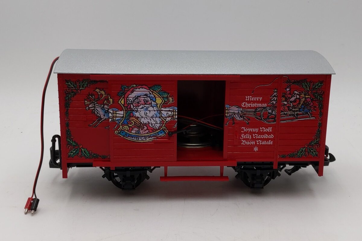 LGB 43352 G Scale Merry Christmas Sound Boxcar NIB