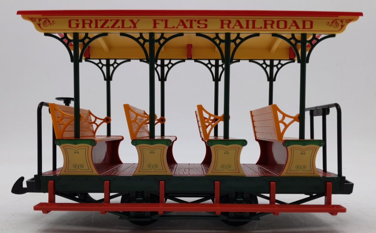 LGB 30430 LGB 30430 Grizzly Flats Passenger Car w/ Passengers LN/Box