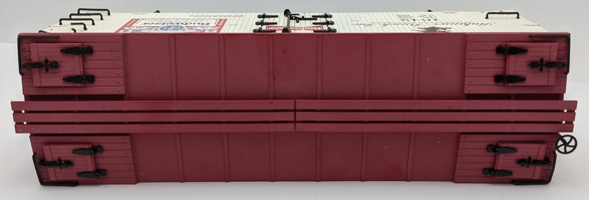 USA Trains R1642 G Scale Budweiser Reefer/Box